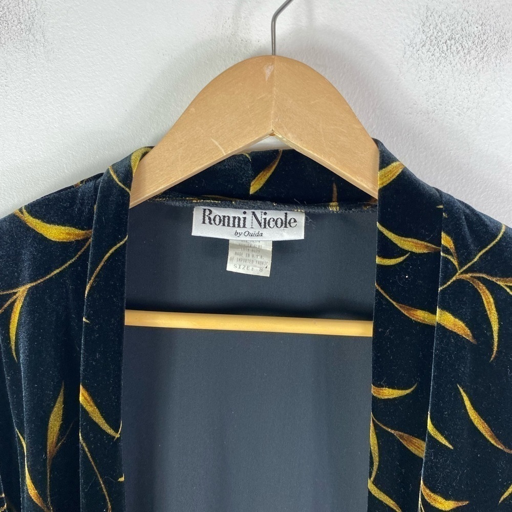 Velvet Open Front Long Cardigan - Picture 7 of 7